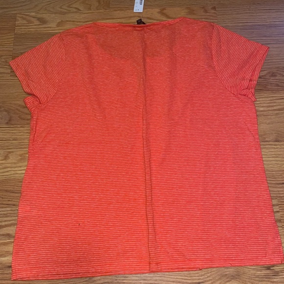 J crew split neck T-shirt - Picture 5 of 5